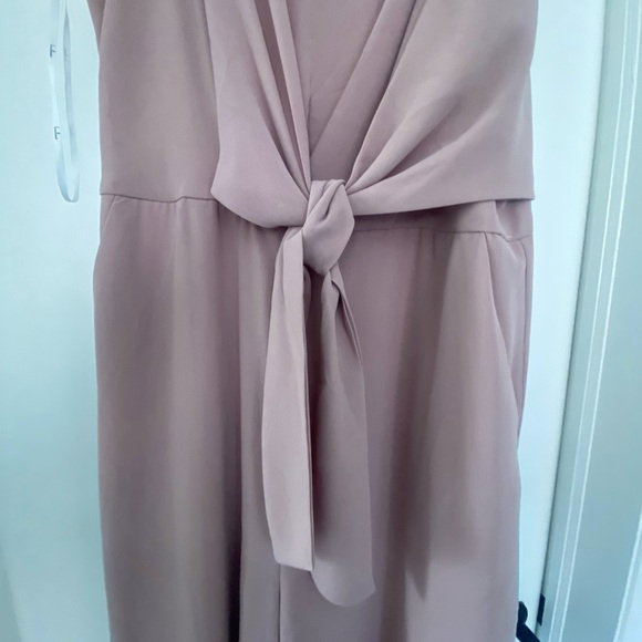 Pink evening jumpsuit - Picture 2 of 4